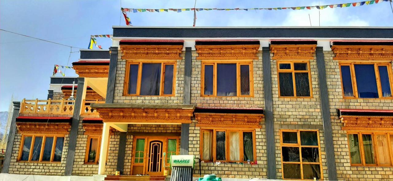 Ladakh Country Inn เลห์ ภายนอก รูปภาพ
